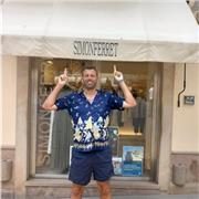 Qualified and experienced native speaker. All levels; business English too!